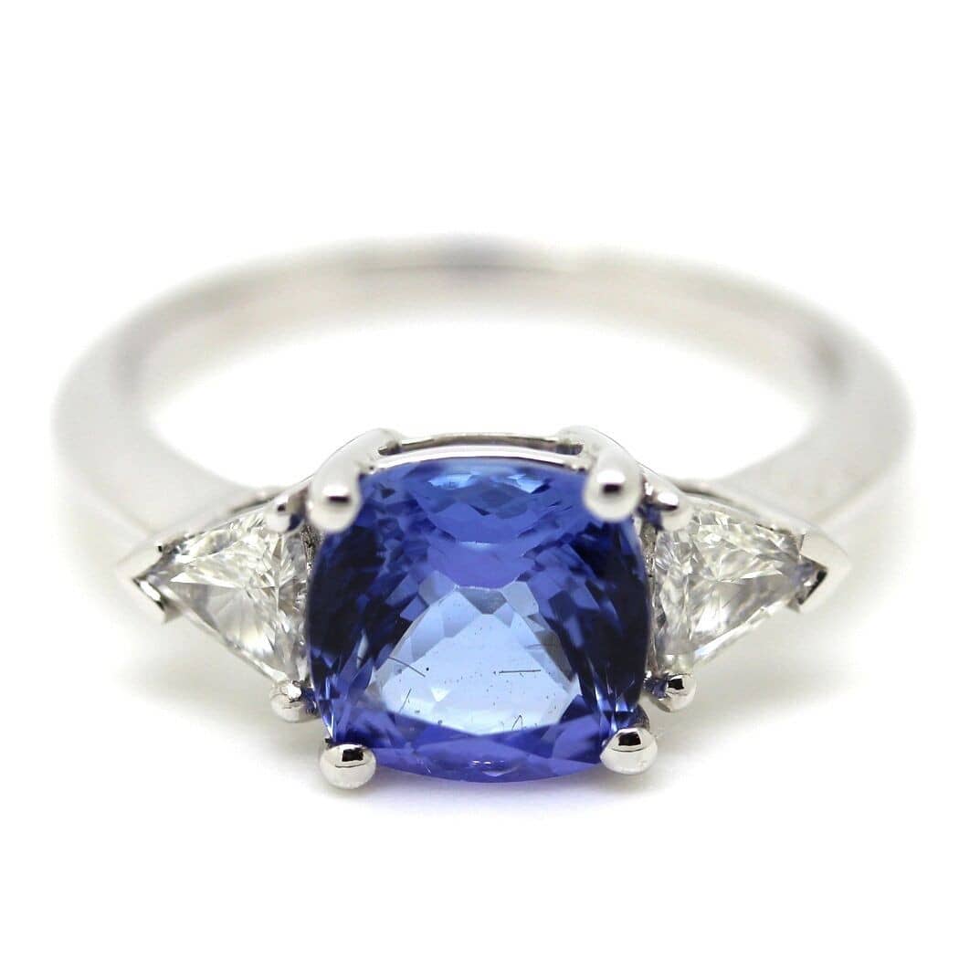 2.50 Ct Beautiful Cushion Shape Tanzanite And Diamond Ring In 18k White Gold