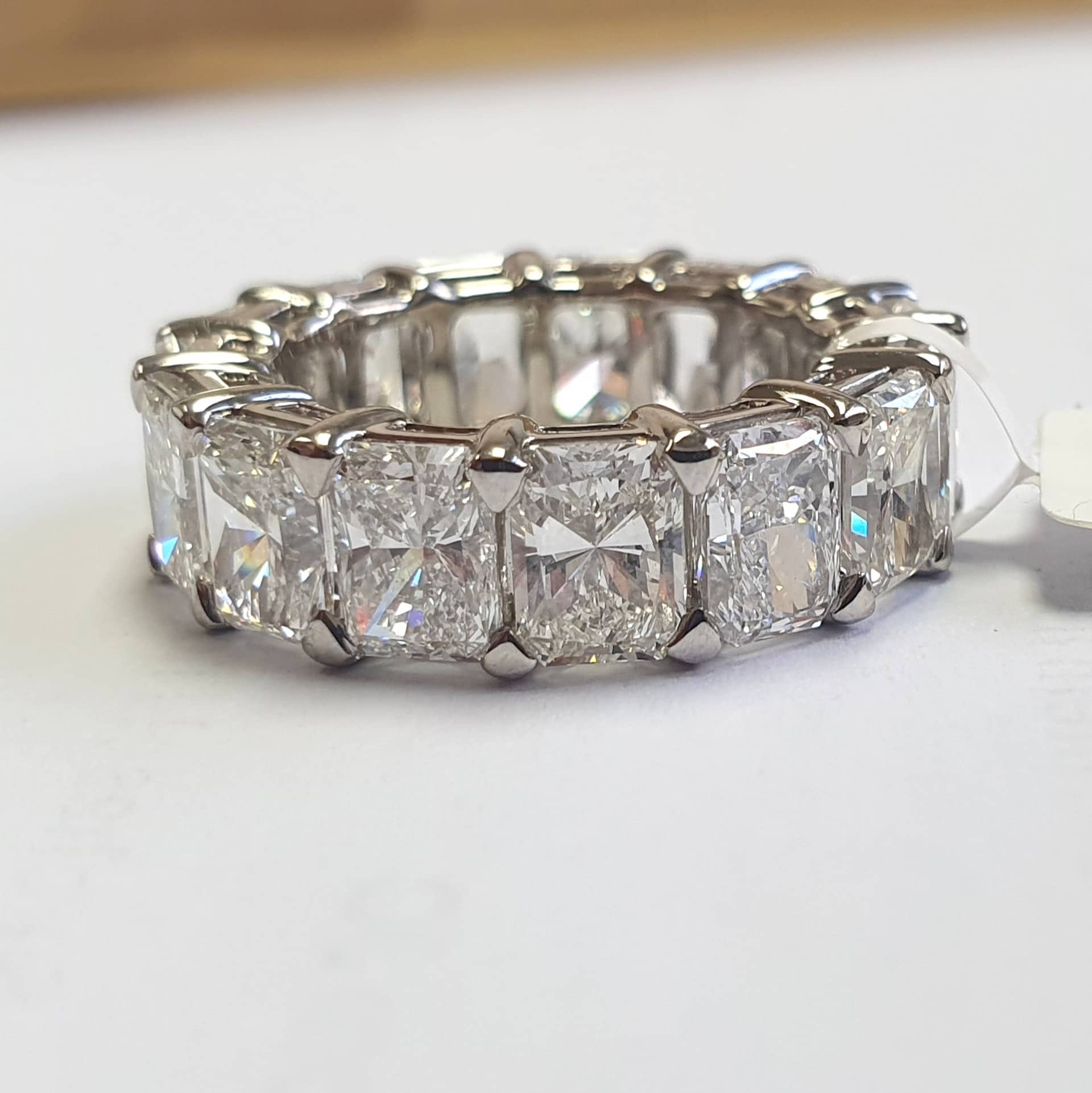 Exceptional White D/VVS 6.50 Ct Radiant Cut Diamond Full Eternity Ring In Platinum