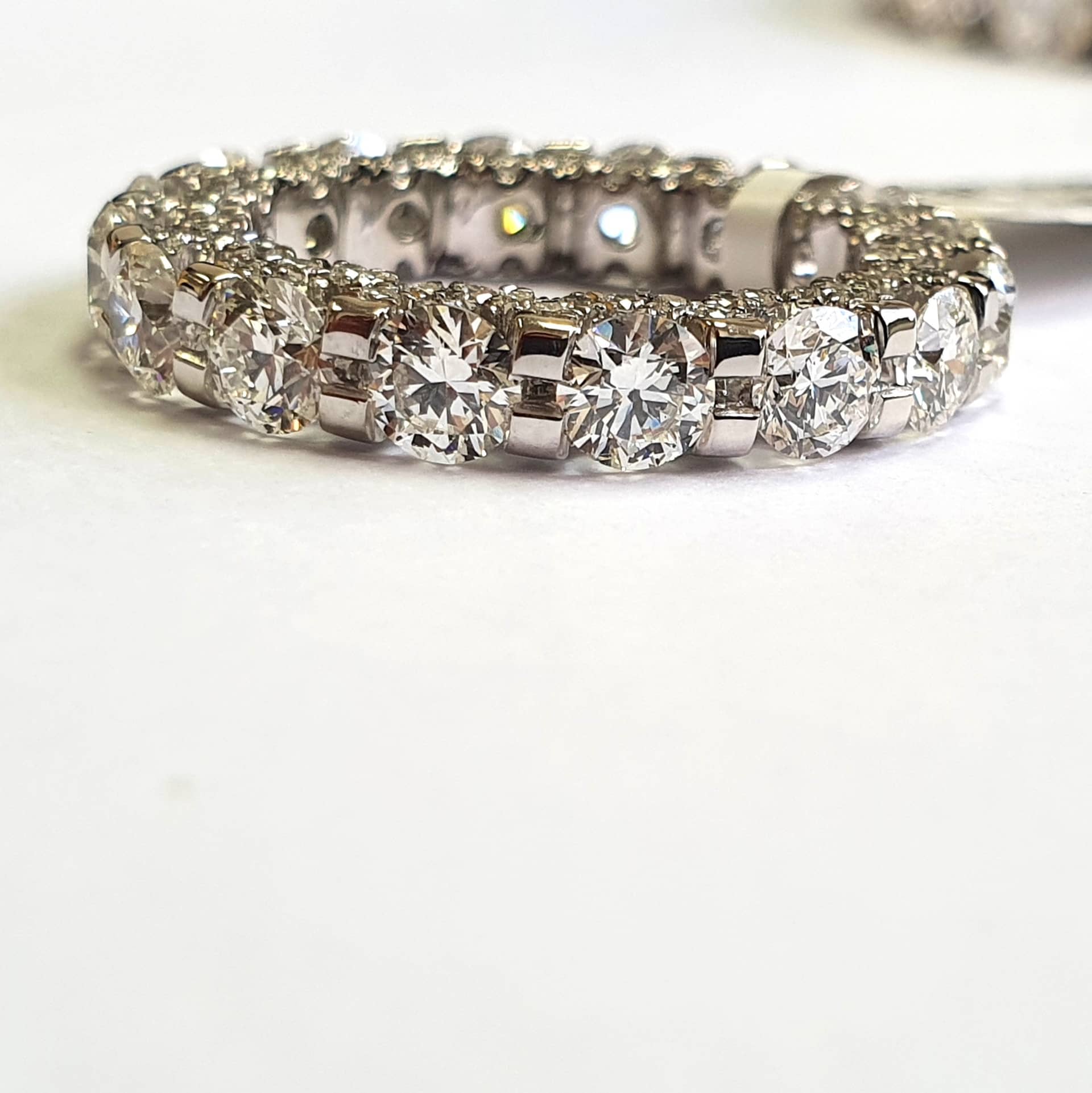 3.00Ct NATURAL ROUND DIAMOND FULL ETERNITY RING IN PLATINUM FOR WOMEN'S