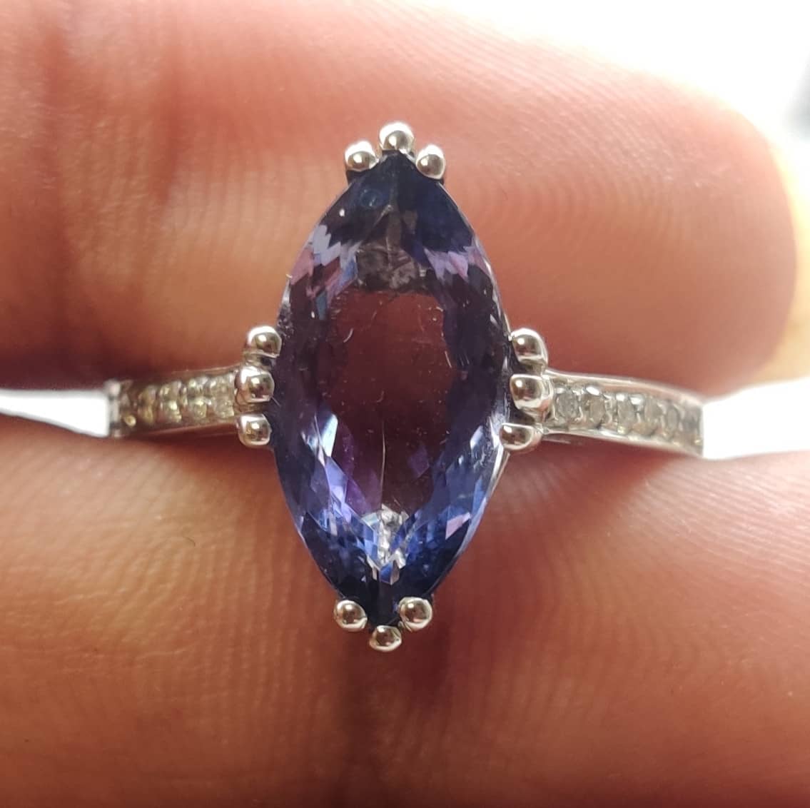 2.50 Ct Marquise Shape Tanzanite And Natural Round Diamond Ring In 18k White Gold