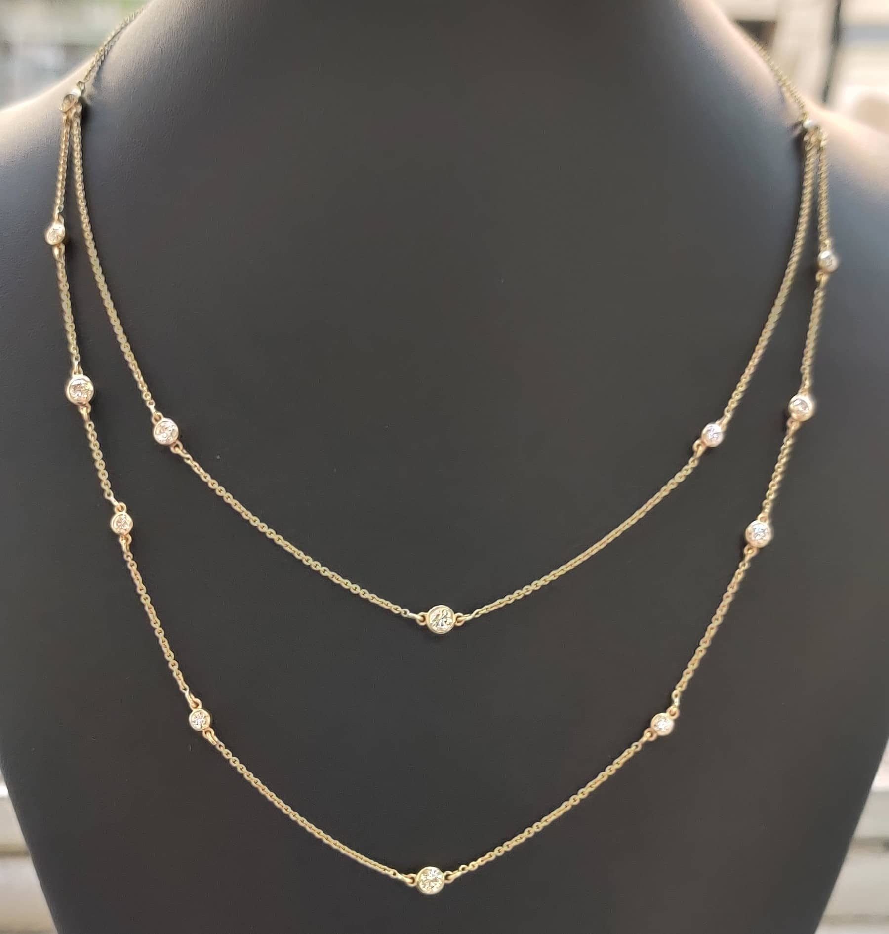F/VS 2.86 Ct Bezel Set Round Diamond Chain Necklace In 18k Yellow Gold - 12.00 Grams
