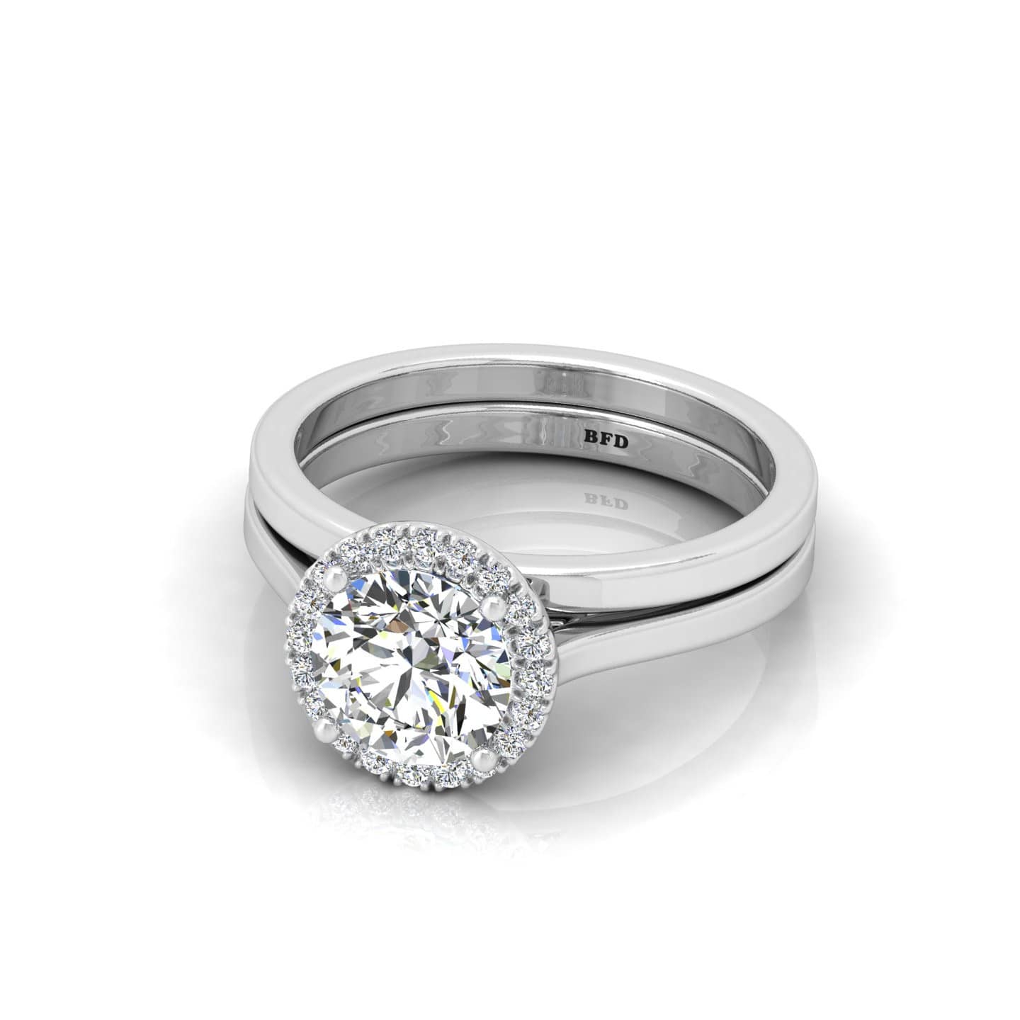 Round Diamond Halo Ring With Plain Wedding Band