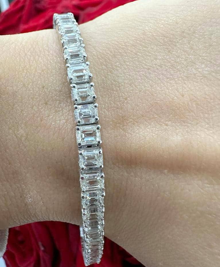 G/VS 12.00 Ct Natural Emerald Cut Diamond Claw Set Tennis Bracelet In Platinum