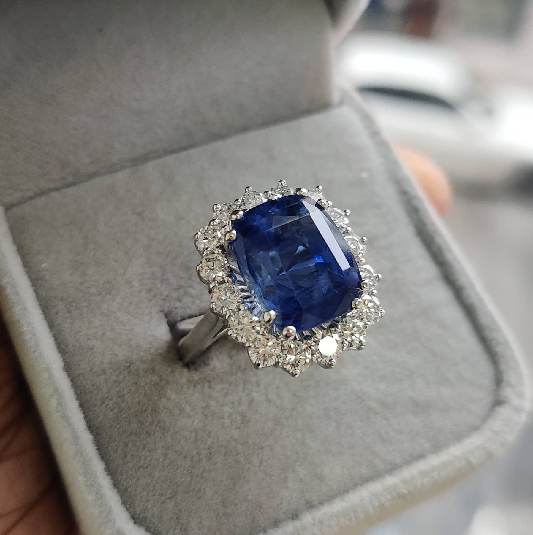 Timeless Elegance 4.00 Ct Cushion Sapphire & Diamond Halo Cluster Ring - Platinum