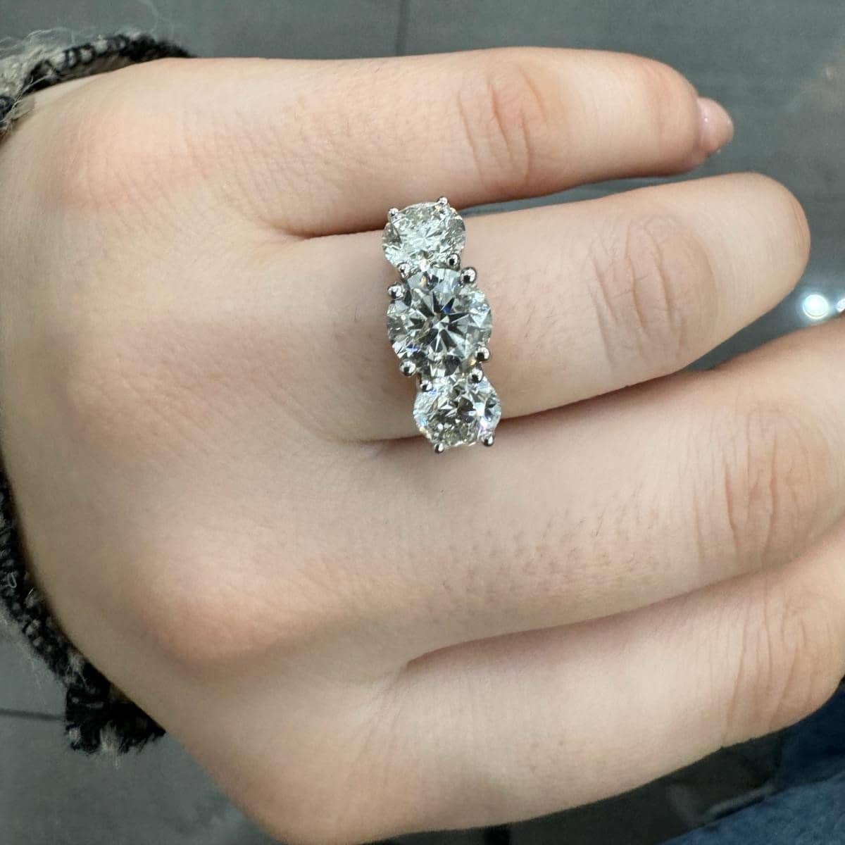 NATURAL 3.70 CARAT H-I/SI ROUND DIAMOND TRILOGY RING IN PLATINUM