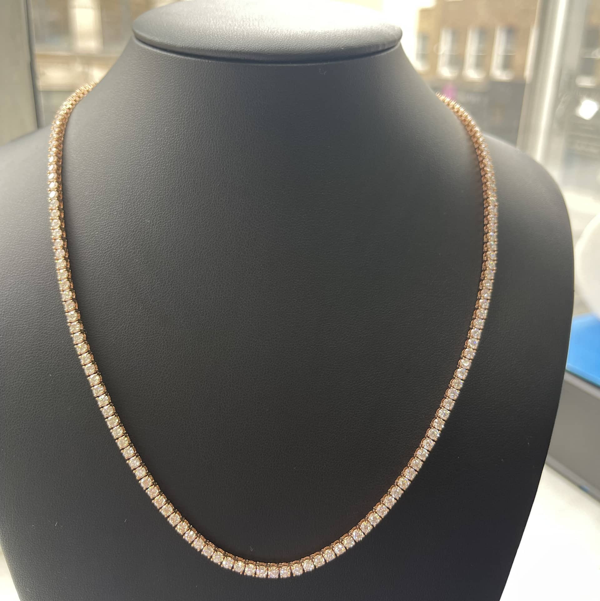 10.05CT NATURAL ROUND DIAMOND STRAIGHT LINE TENNIS NECKLACE IN ROSE GOLD - 21" INCHES