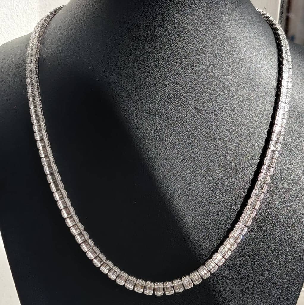 BAGUETTE AND ROUND DIAMOND DESIGNER NECKLACE FOR WOMENS IN 9K WHITE GOLD F/VS 14.25 CARAT