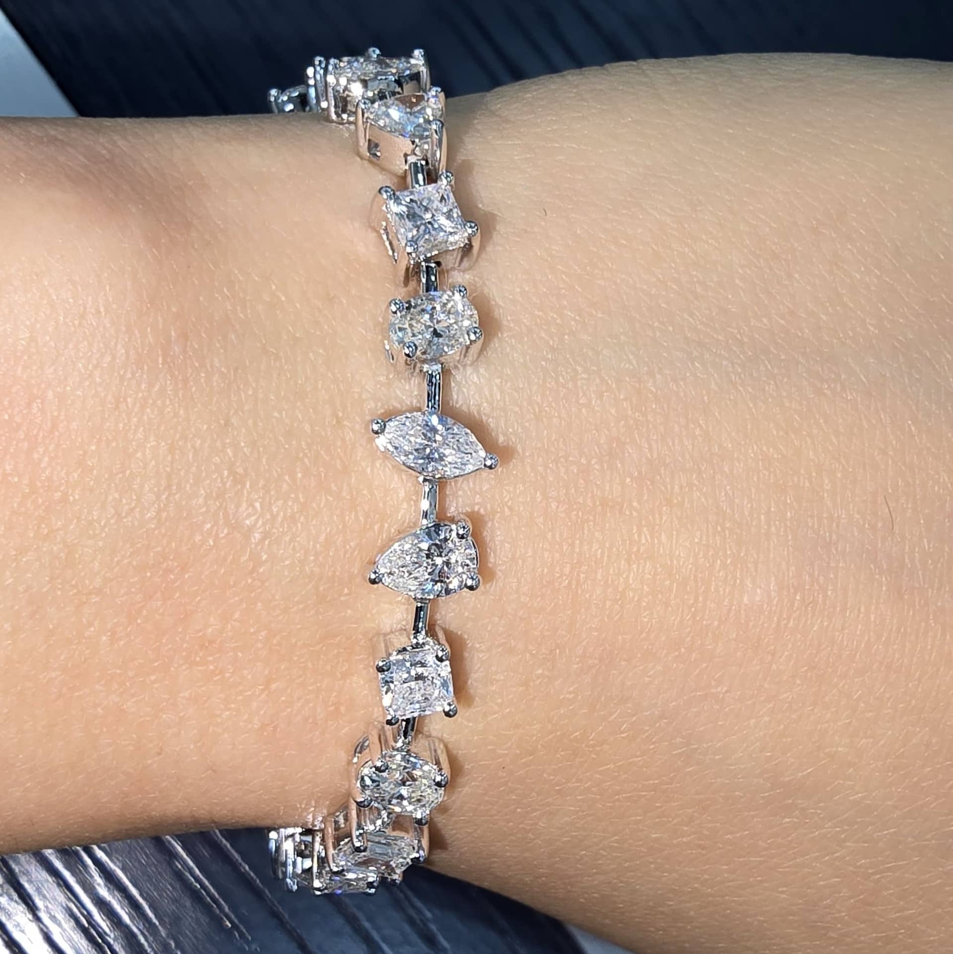 10.12 Carat Natural Multi Shape Designer Bracelet In 18k White Gold