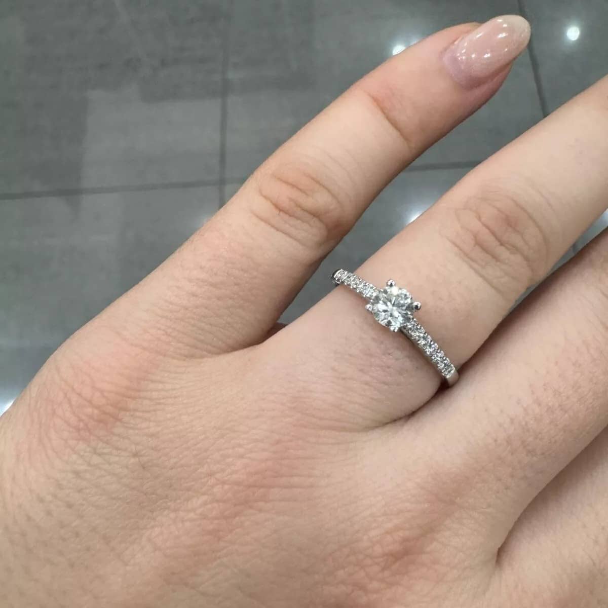 0.40Ct Natural Round With Side Diamond Engagement Ring 18K White Gold