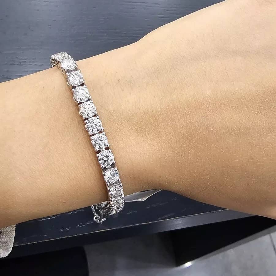 BLACK FRIDAY SALE..12.30CT NATURAL ROUND DIAMOND CLAW SET TENNIS BRACELET IN 950 PLATINUM