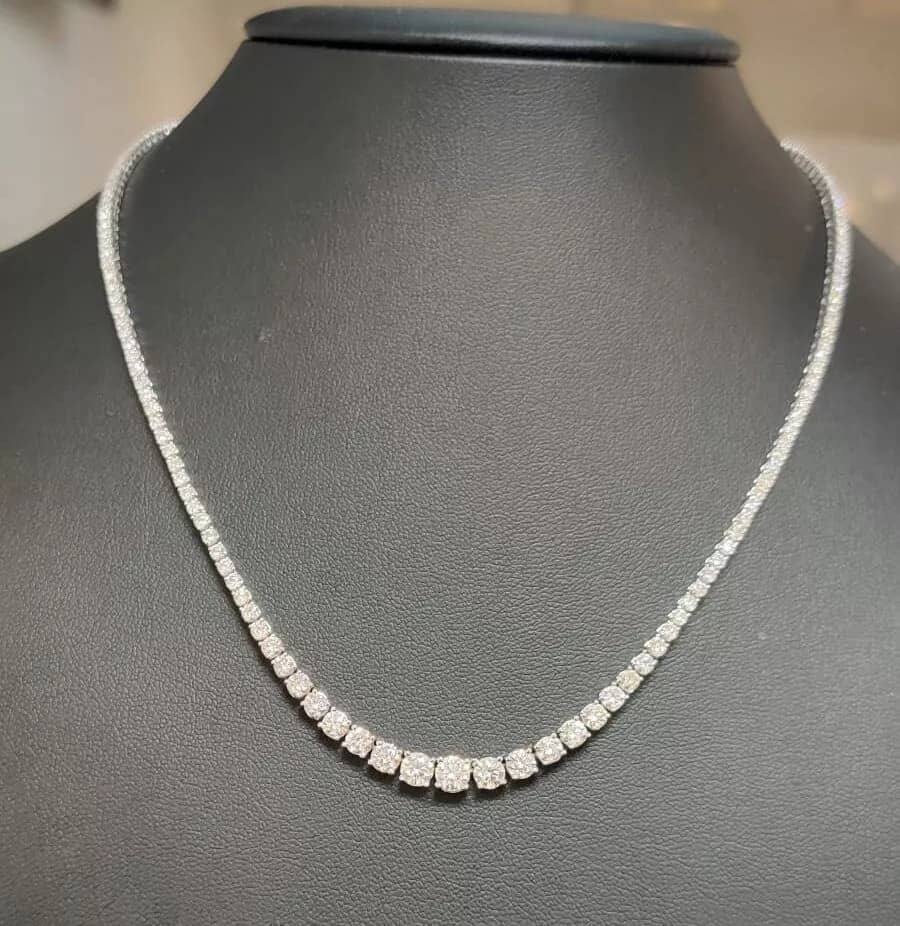 CHRISTMAS Offer 9.00ct H-I/VS Natural Round Diamond Graduated Tennis Necklace in Hallmarked 18k White Gold