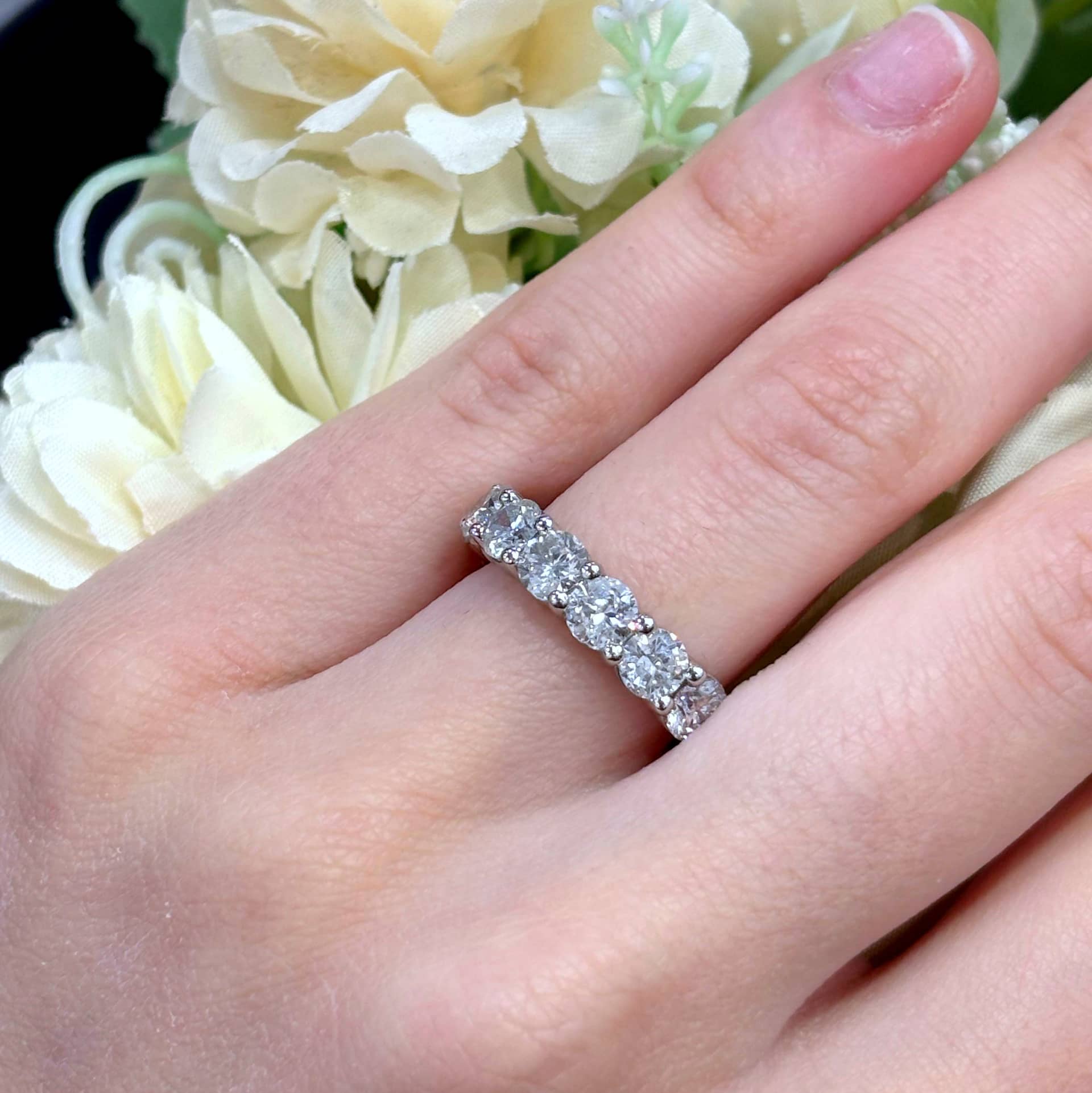 CHRISTMAS OFFER 4.75CT F-G/SI NATURAL ROUND DIAMOND FULL ETERNITY RING IN PLATINUM