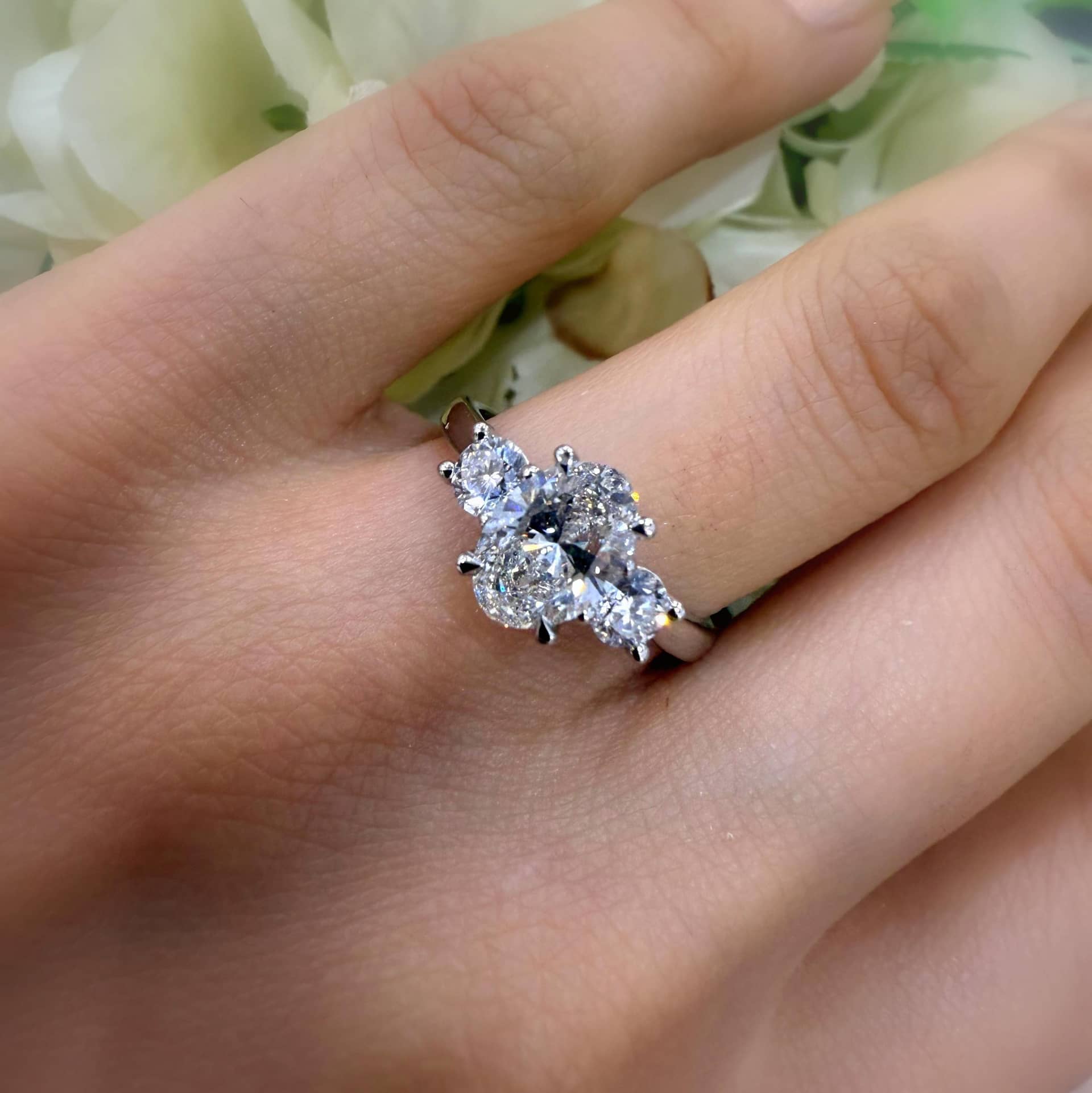 IGI Certified 1.80Ct F/VS Lab Grown Oval & Round Diamond Trilogy Ring in Platinum