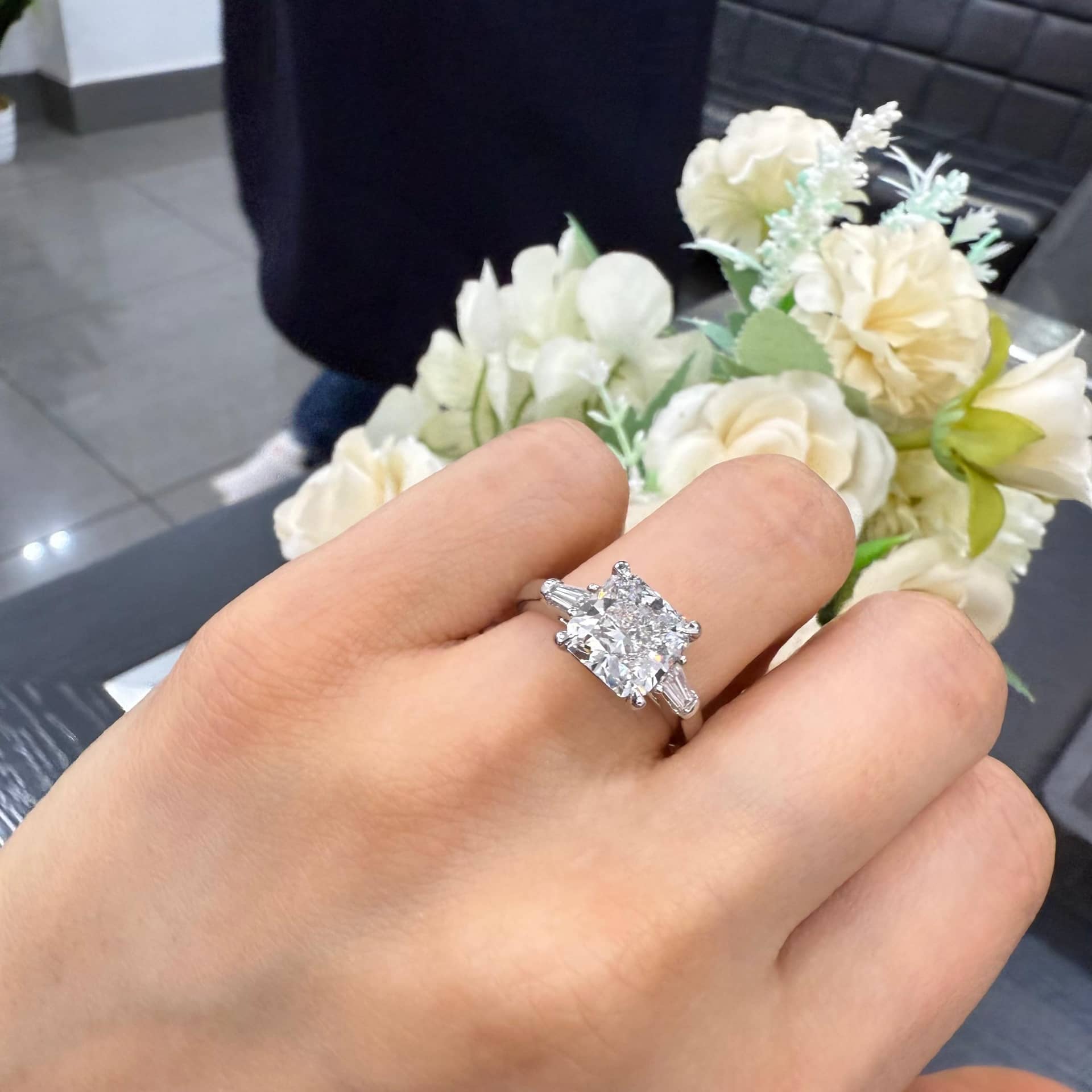 IGI Certified 3.25CT E/VS Lab Grown Princess Cut Diamond Trilogy Ring with Tapered Baguettes in Platinum