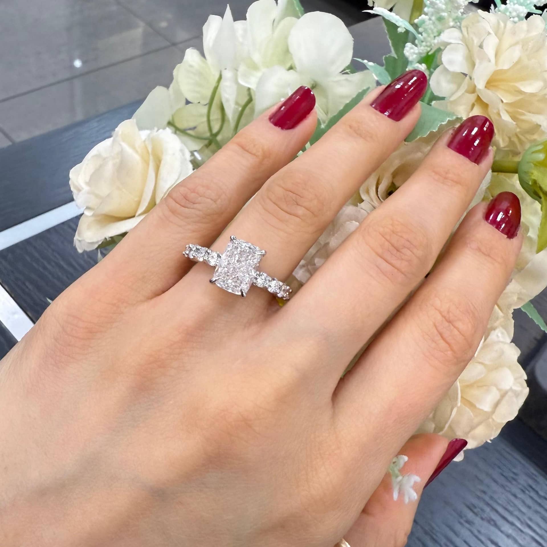 3.80CT LAB GROWN RADIANT WITH SIDE DIAMOND ENGAGEMENT RING IN PLATINUM