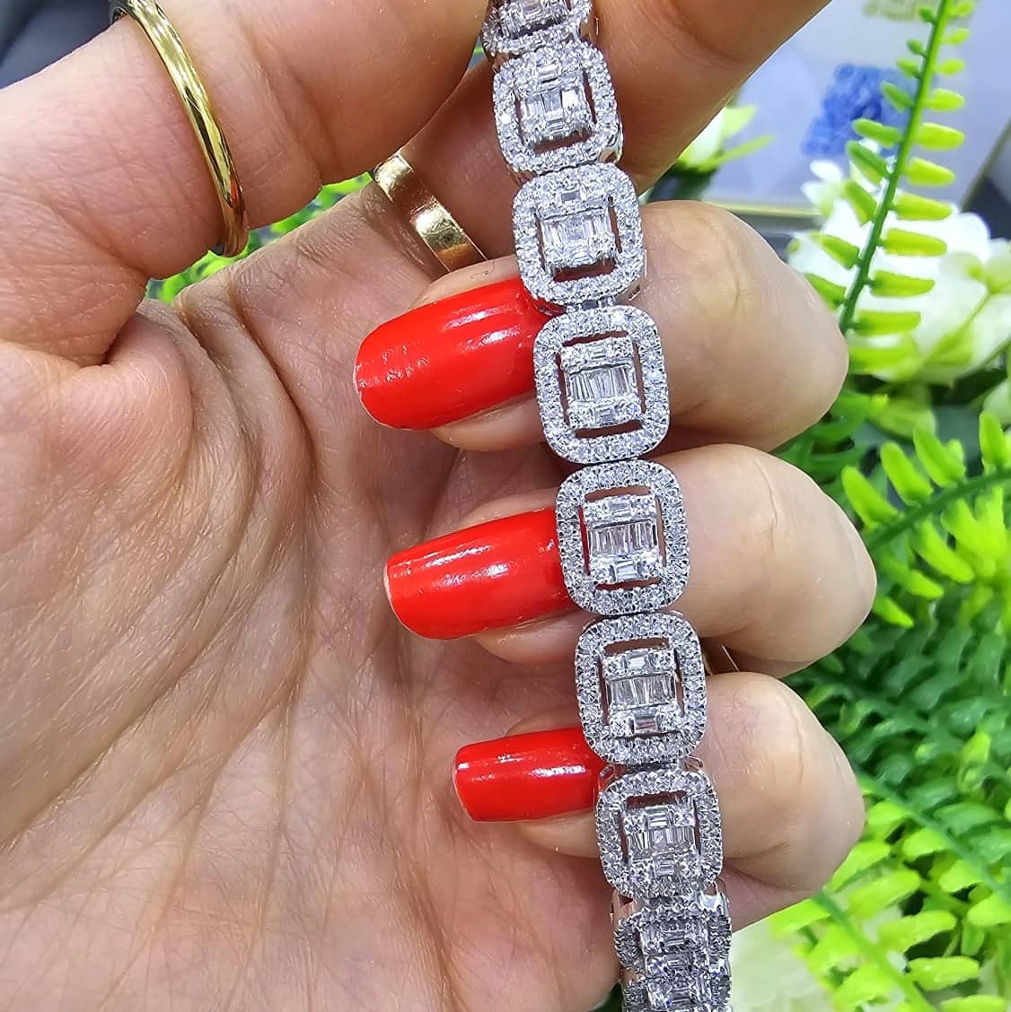 10.00Ct Natural Round & Baguette Diamond Designer Tennis Bracelet For Women, White Gold