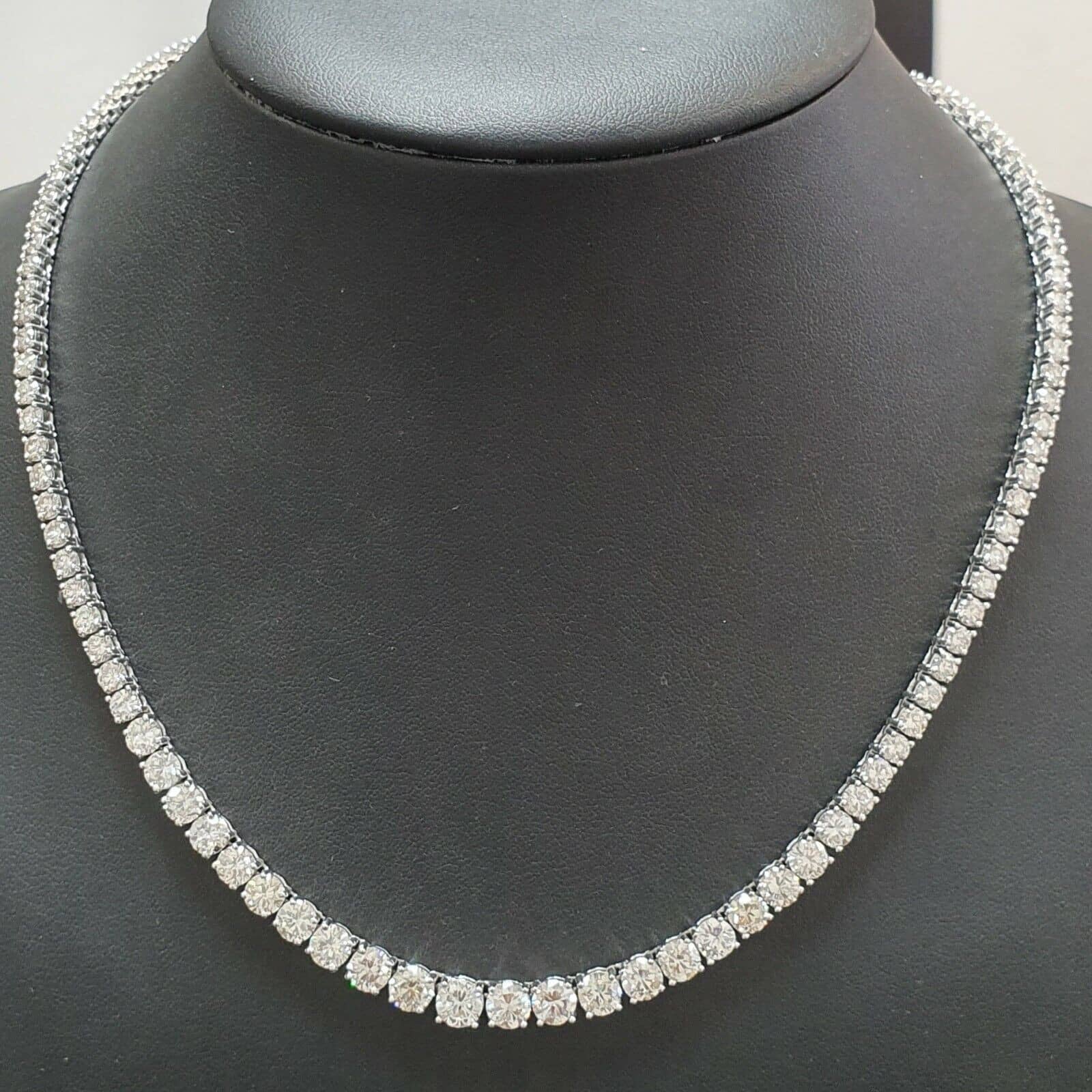 13.05 CT NATURAL ROUND DIAMOND GRADUATED NECKLACE IN 18K WHITE GOLD-25 GRAMS