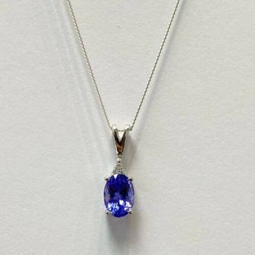 AAA 1.50ct 8.6*6 MM Tanzanite Oval & Diamond Pendant In White Gold Comes With Chain