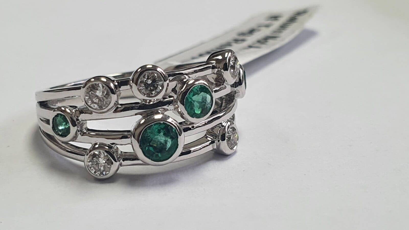 1.00Ct Green Emerald Round Diamond Bubble Ring, UK Hallmarked - Platinum