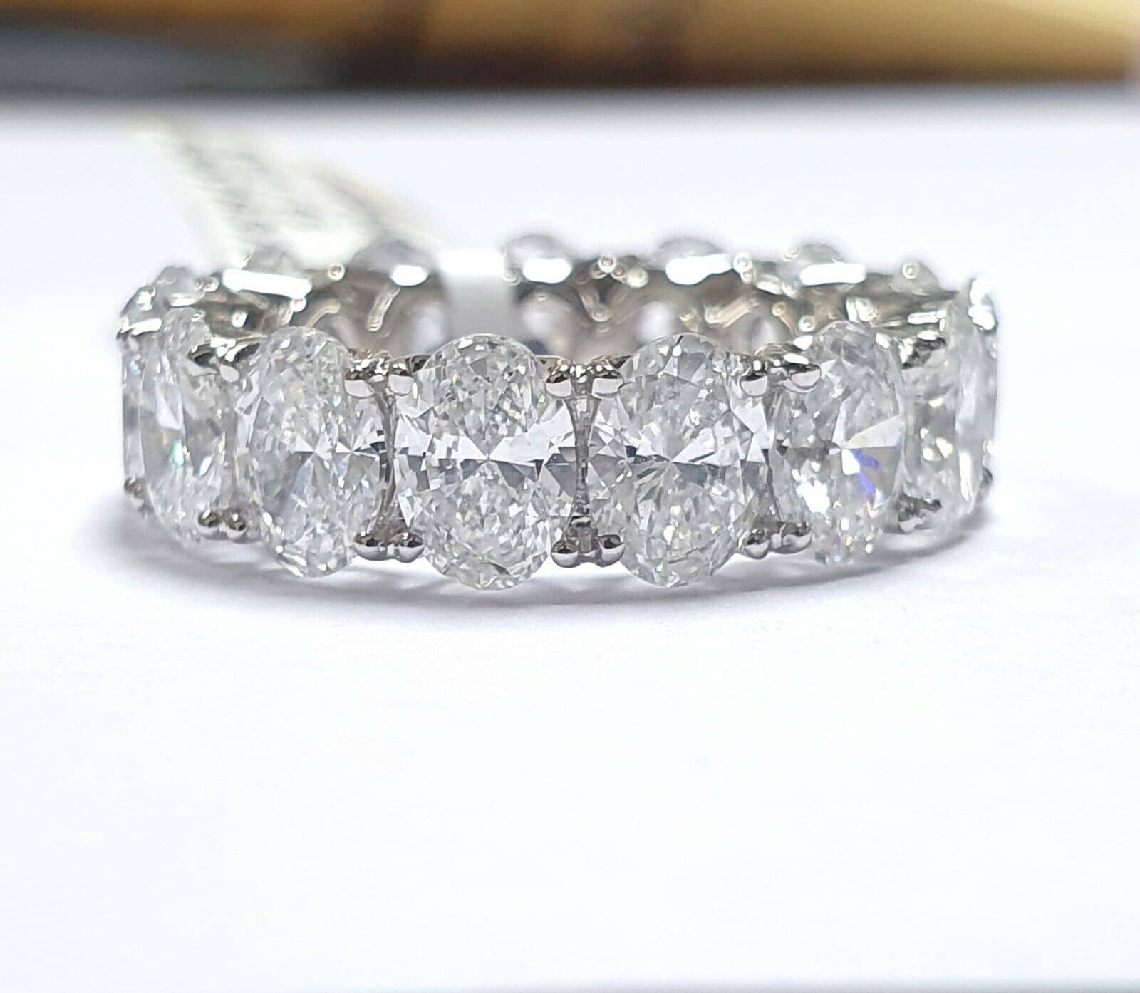 BEST SALLER..! D-F/VS 5CT OVAL CUT DIAMOND CLAW SET FULL ETERNITY RING IN PLATINUM